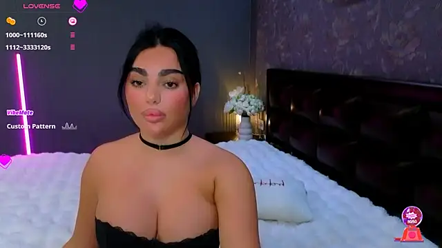 babyleilaa online show from October 13, 2025, 7:48 pm