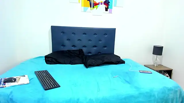 Snapshot of brenda_sofia2 chatting on October 24, 2025, 7:57 pm brenda sofia2 online show from October 24, 2025, 7:57 pm