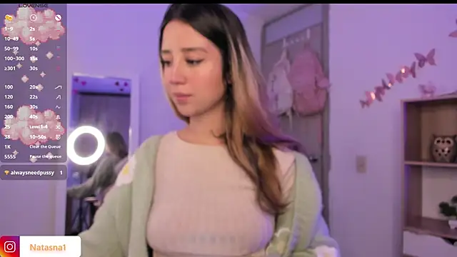 Snapshot of Natasna2 chatting on February 18, 2025, 2:05 am Natasna2 online show from February 18, 2025, 2:05 am