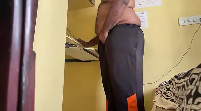 Dreamcaptain6888 online show from December 12, 2024, 5:10 am