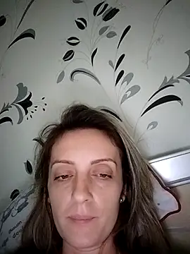 Snapshot of SophyGirl chatting on December 18, 2025, 1:37 pm SophyGirl online show from December 18, 2025, 1:37 pm