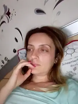 SophyGirl online show from February 13, 2025, 9:27 pm