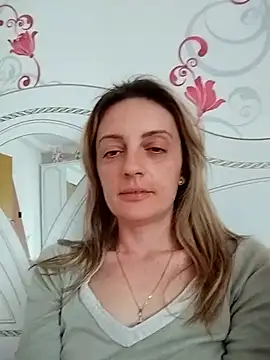 Snapshot of SophyGirl chatting on March 23, 2026, 1:00 pm SophyGirl online show from March 23, 2026, 1:00 pm