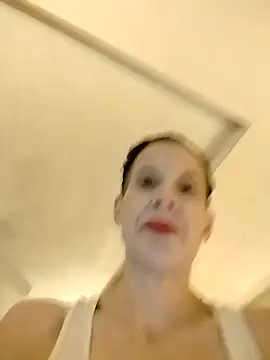 Snapshot of michele462 chatting on November 29, 2025, 7:30 am michele462 online show from November 29, 2025, 7:30 am