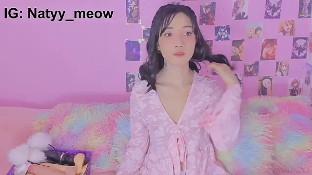 MIDORI BACK 01 online show from February 6, 2026, 11:45 pm