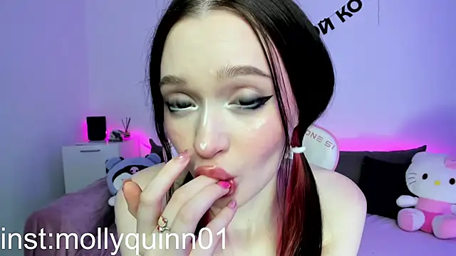 lilMollyStuart online show from December 23, 2024, 8:14 pm