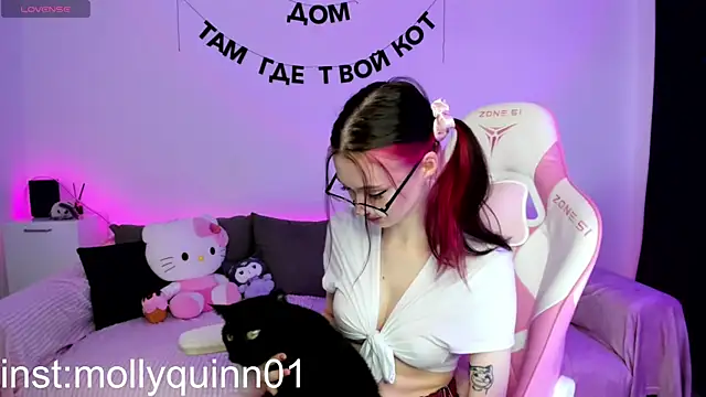 lilMollyStuart online show from December 16, 2024, 3:00 pm