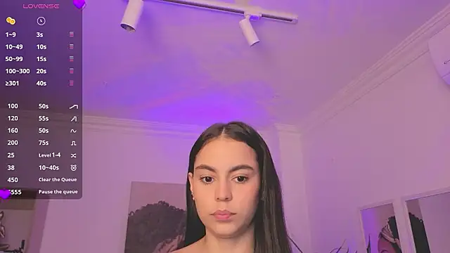 Aleejaa   online show from February 25, 2026, 11:43 am