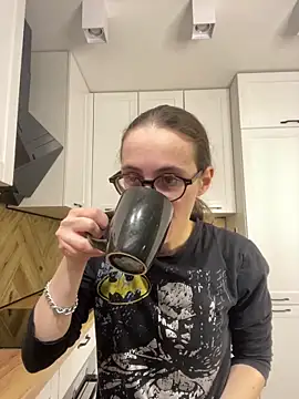 MartiniiSelenna online show from October 17, 2025, 5:55 am