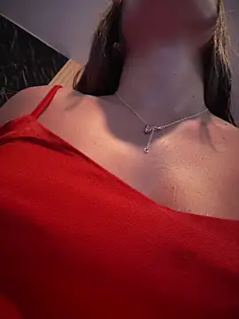 Snapshot of Rose-euphoria chatting on November 2, 2025, 1:38 pm Rose-euphoria online show from November 2, 2025, 1:38 pm