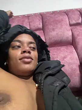 ladyrd1 online show from July 19, 2026, 9:06 am