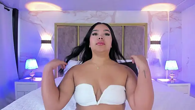 MarianaGarciaa   online show from March 25, 2026, 6:07 pm