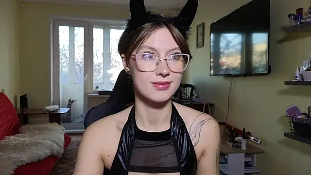 Snapshot of MalvinaBlum chatting on October 25, 2025, 1:49 am MalvinaBlum online show from October 25, 2025, 1:49 am