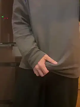 Snapshot of saku_chan_live chatting on January 16, 2025, 5:33 pm saku chan live online show from January 16, 2025, 5:33 pm