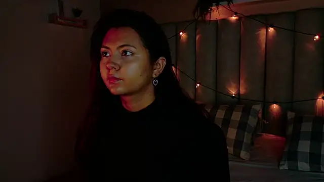 alaia-rogers online show from December 23, 2025, 11:09 am