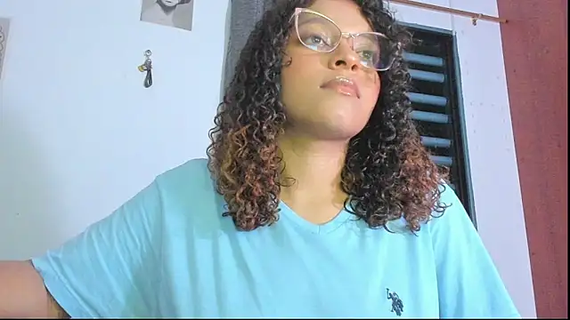 Ada gales  online show from November 12, 2025, 4:05 am