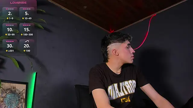 Angel Snowhotxxx online show from March 28, 2026, 3:18 am