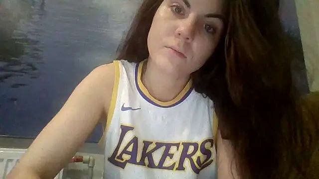 AliceTailor online show from October 28, 2025, 6:51 pm