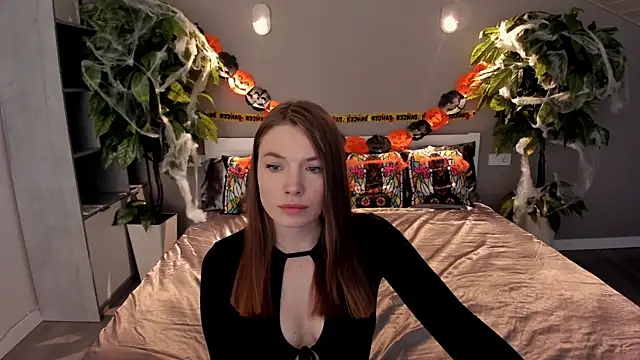 IceDanielles online show from October 26, 2025, 1:33 pm