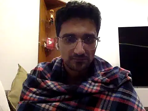Snapshot of Carmelia10 chatting on January 10, 2025, 8:15 pm Carmelia10 online show from January 10, 2025, 8:15 pm