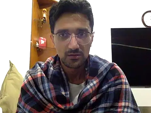 Snapshot of Carmelia10 chatting on January 11, 2025, 9:15 pm Carmelia10 online show from January 11, 2025, 9:15 pm