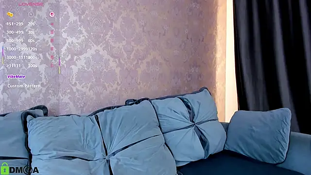 Snapshot of Polumna_cute chatting on October 9, 2025, 8:37 am Polumna cute online show from October 9, 2025, 8:37 am