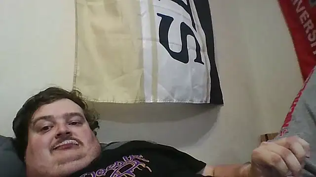 YelpedAverting online show from November 6, 2025, 8:13 pm