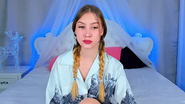 VitalinaBlue online show from November 29, 2025, 1:28 am