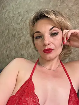 Snapshot of Amerabelle_23 chatting on February 5, 2025, 9:50 pm Amerabelle 23 online show from February 5, 2025, 9:50 pm