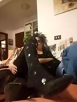 Snapshot of MATTIS11 chatting on December 12, 2024, 8:53 pm MATTIS11 online show from December 12, 2024, 8:53 pm