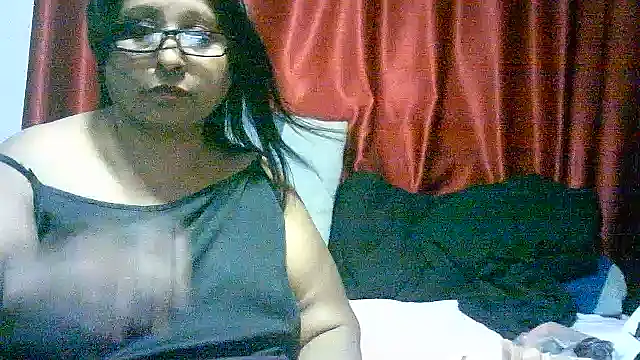 raniofsex02 online show from March 6, 2025, 3:13 am