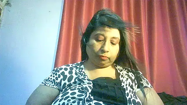 raniofsex02 online show from November 4, 2025, 10:41 am