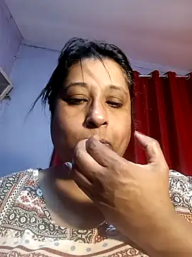 raniofsex02 online show from November 21, 2025, 7:40 am