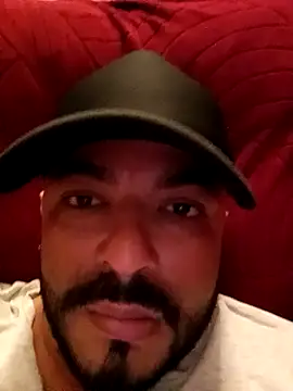 Snapshot of aJoaqueHughm chatting on October 18, 2025, 1:35 pm aJoaqueHughm online show from October 18, 2025, 1:35 pm