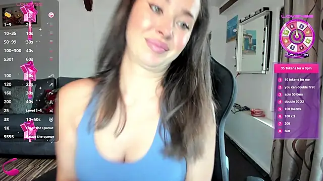 PlayfulGoddess online show from September 17, 2025, 9:44 am