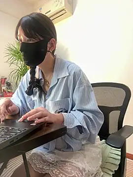 Snapshot of Annabody chatting on March 18, 2025, 9:56 am Annabody online show from March 18, 2025, 9:56 am