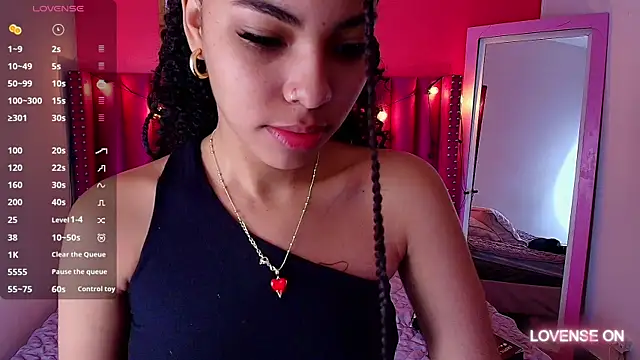 littleebonny online show from February 19, 2025, 12:55 pm