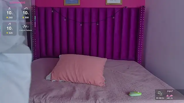 littleebonny online show from October 31, 2025, 12:57 pm