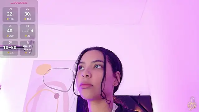 littleebonny online show from July 17, 2026, 12:46 pm