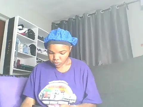 sweet bigclit online show from October 9, 2025, 4:46 am