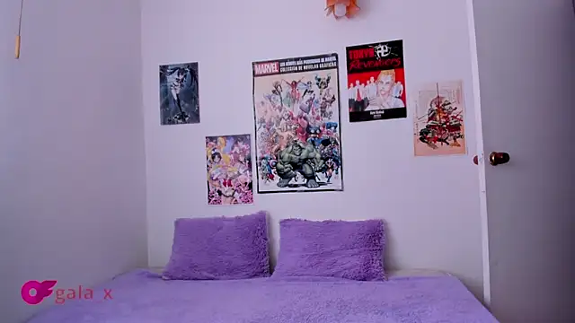 Snapshot of sunshine_girl9 chatting on January 17, 2025, 6:33 pm sunshine girl9 online show from January 17, 2025, 6:33 pm