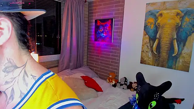 liam oficial02 online show from March 25, 2026, 2:55 am