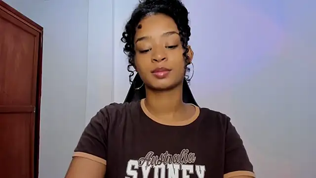 Snapshot of avellanatammy chatting on October 31, 2025, 3:03 am avellanatammy online show from October 31, 2025, 3:03 am