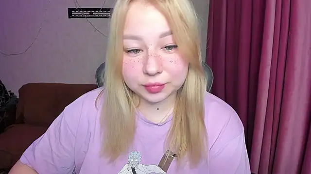 Snapshot of Milafoxxxy chatting on November 15, 2025, 12:09 pm Milafoxxxy online show from November 15, 2025, 12:09 pm