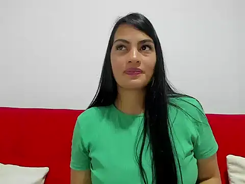 SamanthaBeke online show from April 15, 2026, 2:06 am