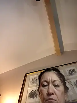 Snapshot of TheDime chatting on February 2, 2026, 1:54 pm TheDime online show from February 2, 2026, 1:54 pm