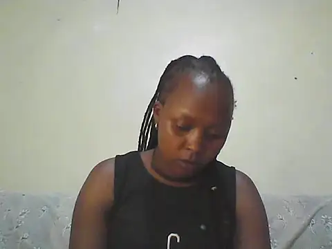 Cute tamara online show from April 19, 2026, 11:22 am