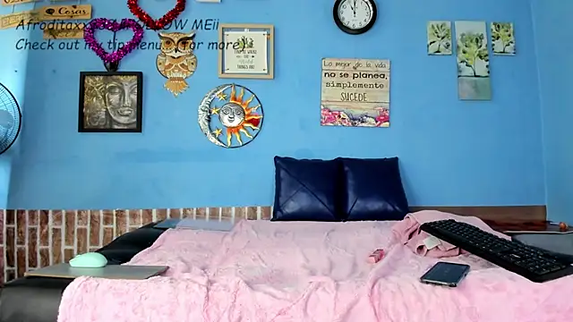 AfroditaXX333 online show from March 6, 2026, 4:13 pm