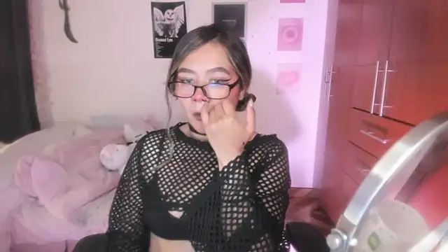 Snapshot of StephaniFox chatting on February 19, 2026, 3:14 am StephaniFox online show from February 19, 2026, 3:14 am