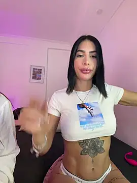 Snapshot of Dj_scarlettmorreti chatting on May 18, 2026, 11:31 pm Dj scarlettmorreti online show from May 18, 2026, 11:31 pm